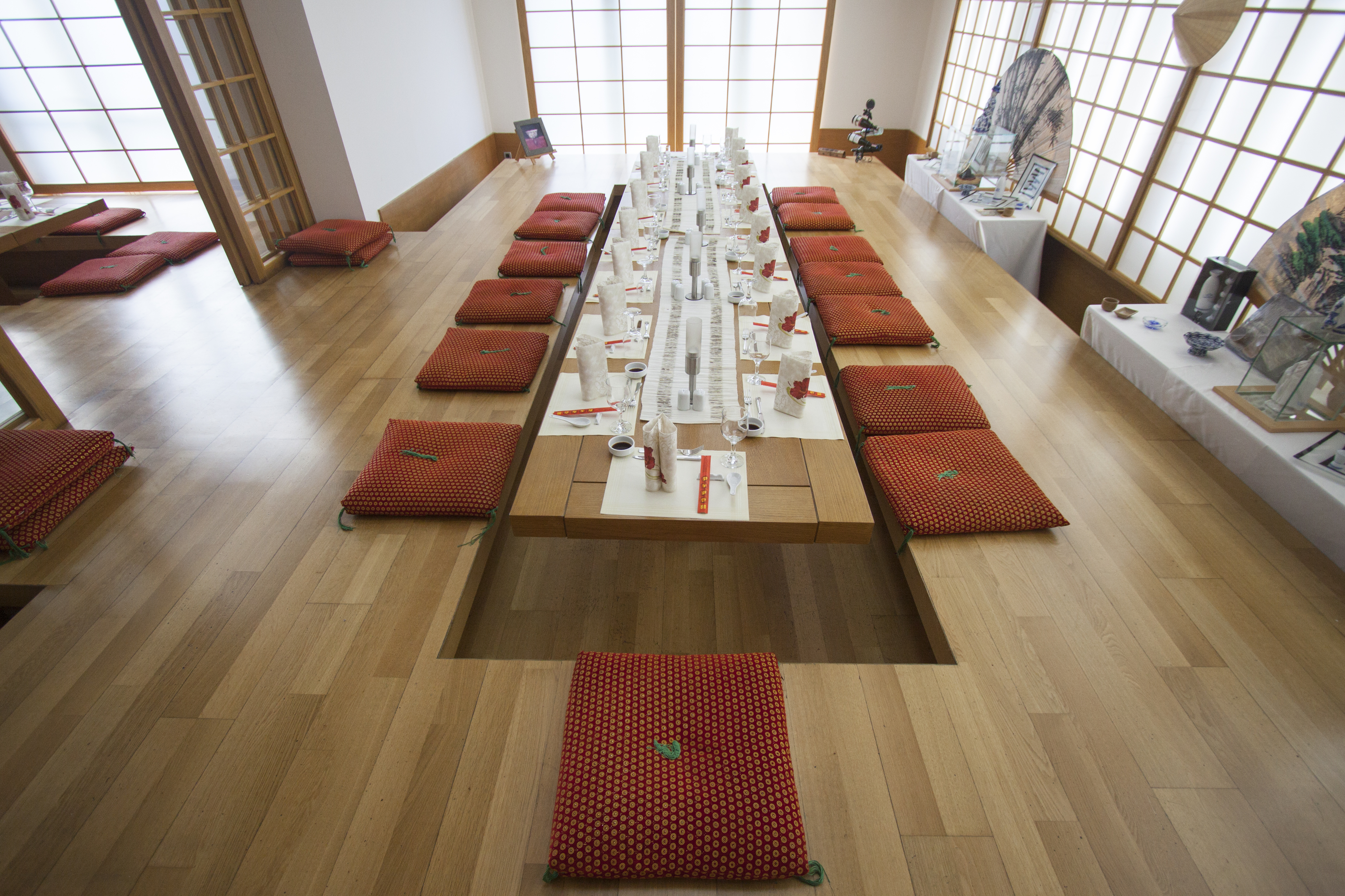 LVT (Luxury Vinyl Tile)