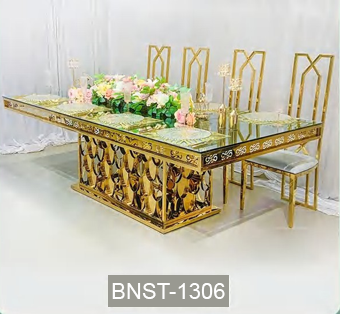 Gold Banquet Table Set
